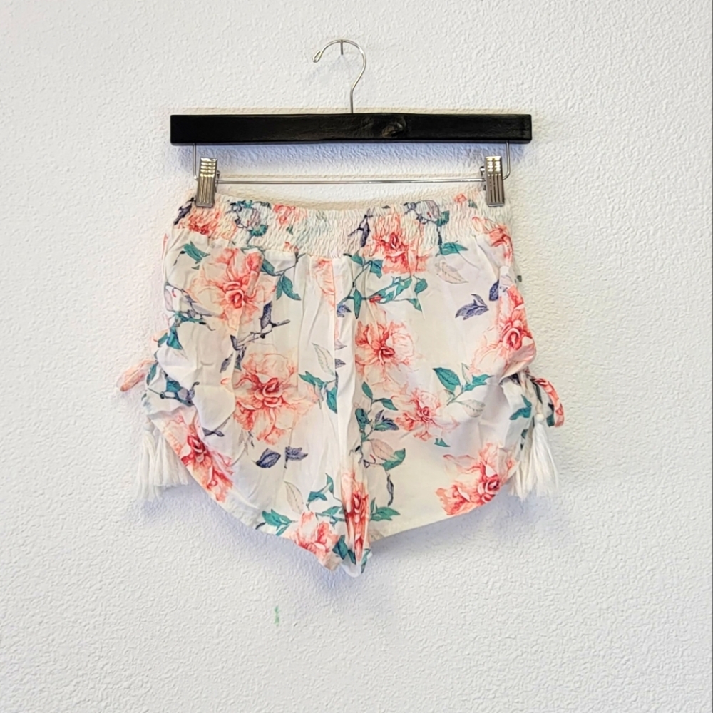 NWOT Floral Short Shorts